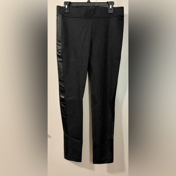 Karl Lagerfeld Paris Women's Plaid PU Legging - Picture 4 of 7